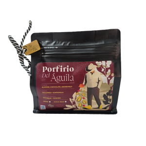 Media libra Porfirio del Águila